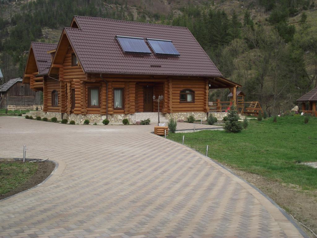 Cabana Piatra Runcului Vatra Moldoviţei Exterior foto