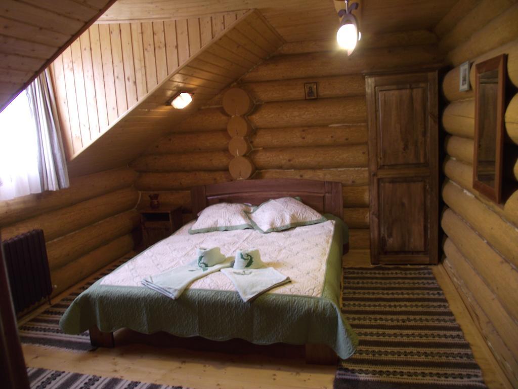 Cabana Piatra Runcului Vatra Moldoviţei Exterior foto